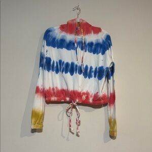 BEACH RIOT CROPPED BRYCE HOODIE TIE DYE. (TOP ONLY)